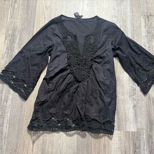 Elegant Black Embroidered Tunic Top -
Rogue F Size S Boho Style black